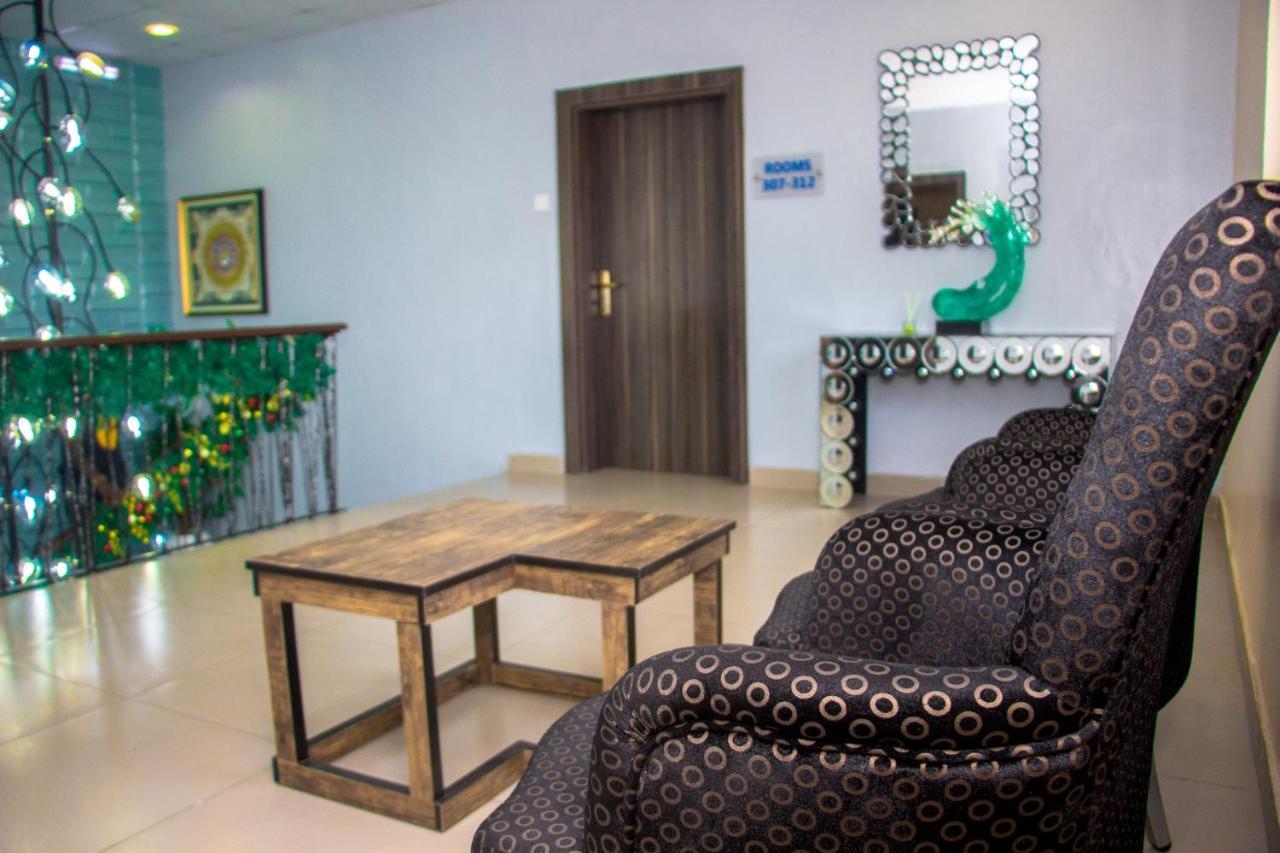 Riviera Suites Lagos Exterior foto
